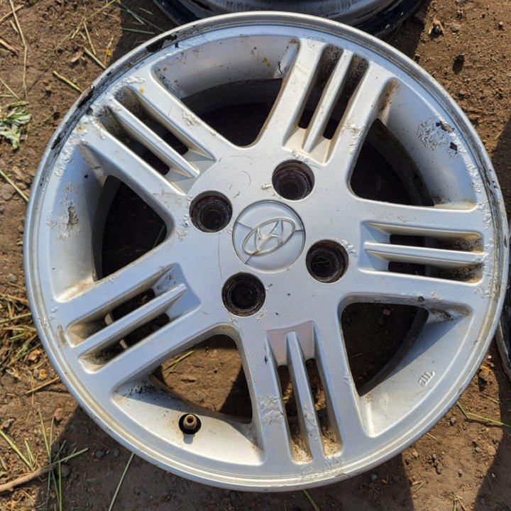 Диски оригинал Hyundai Kia 5x14 4x100 ET46 D54.1