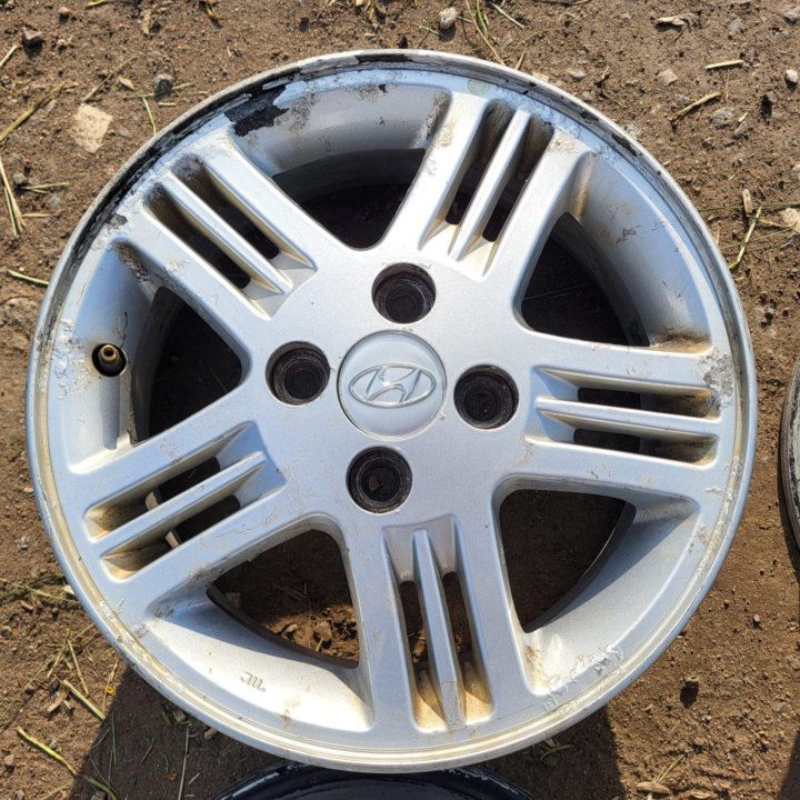 Диски оригинал Hyundai Kia 5x14 4x100 ET46 D54.1