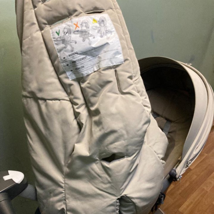 Детская коляска Stokke