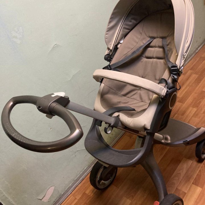 Детская коляска Stokke