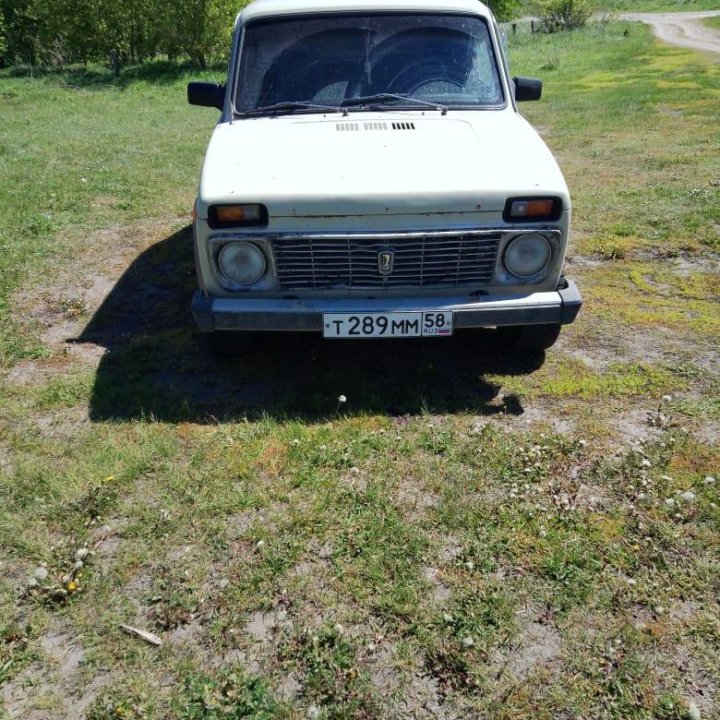 ВАЗ (Lada) Niva (4x4/Legend), 1988