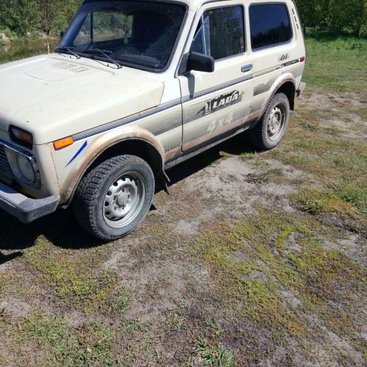 ВАЗ (Lada) Niva (4x4/Legend), 1988