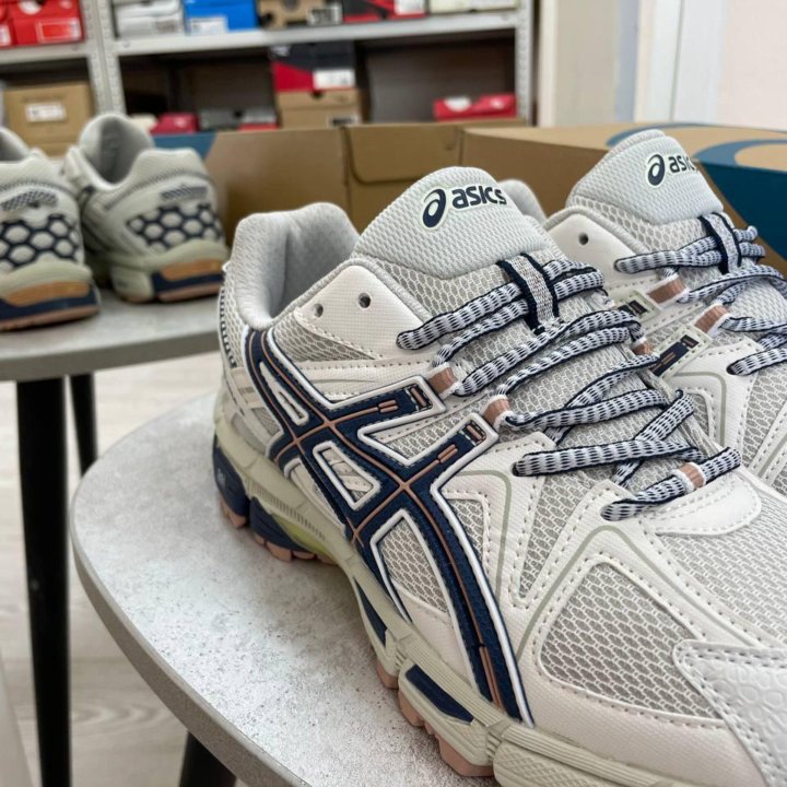 Кроссовки Asics Gel Kahana 8