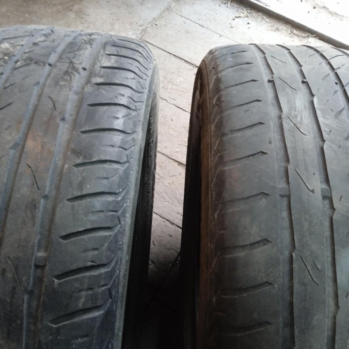 Шины 215/55R16 летние 2 шт.