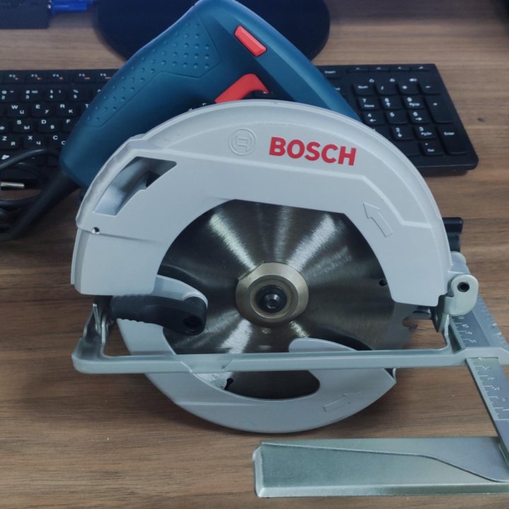 Циркулярная пила Bosch GKS 600, 1200 Вт