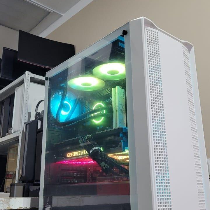 Gaming PC I5 13600KF/32GB/RTX3080/SSD M2 1TB