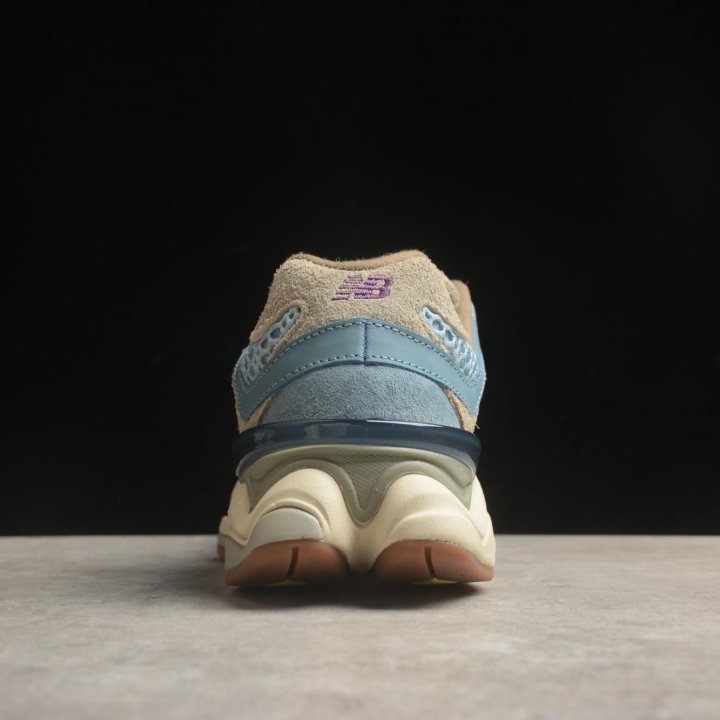 Кроссовки New Balance Bodega x 9060 'Age of Discov