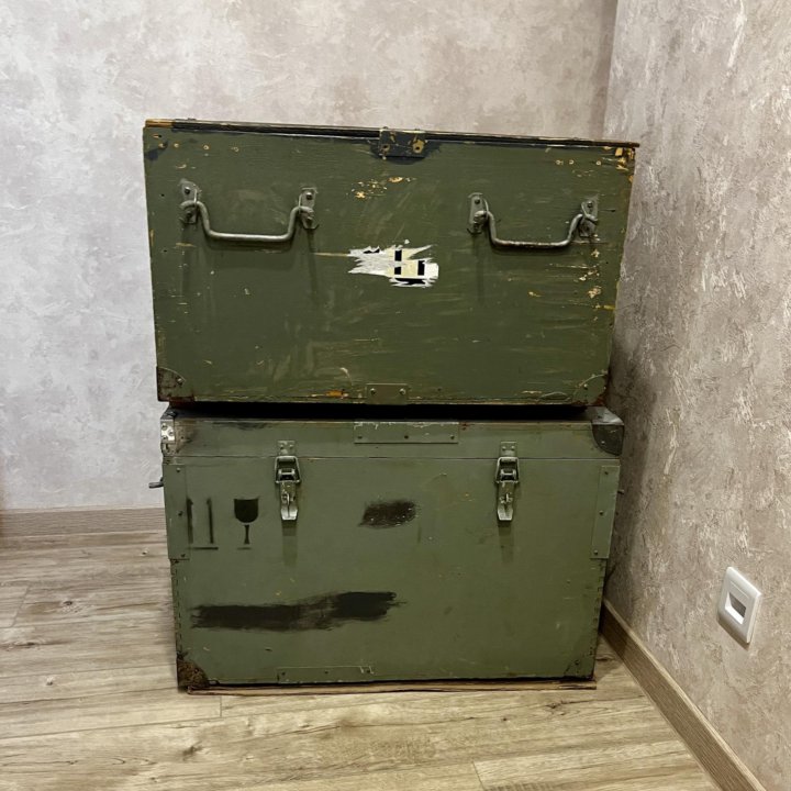 Ящик для хранения и перевозки домашних вещей