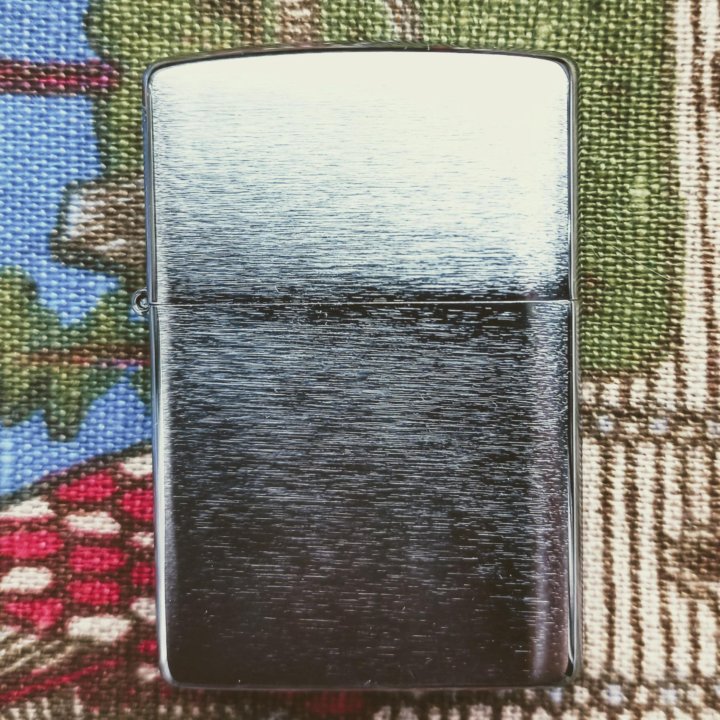 Zippo Brushed Chrome