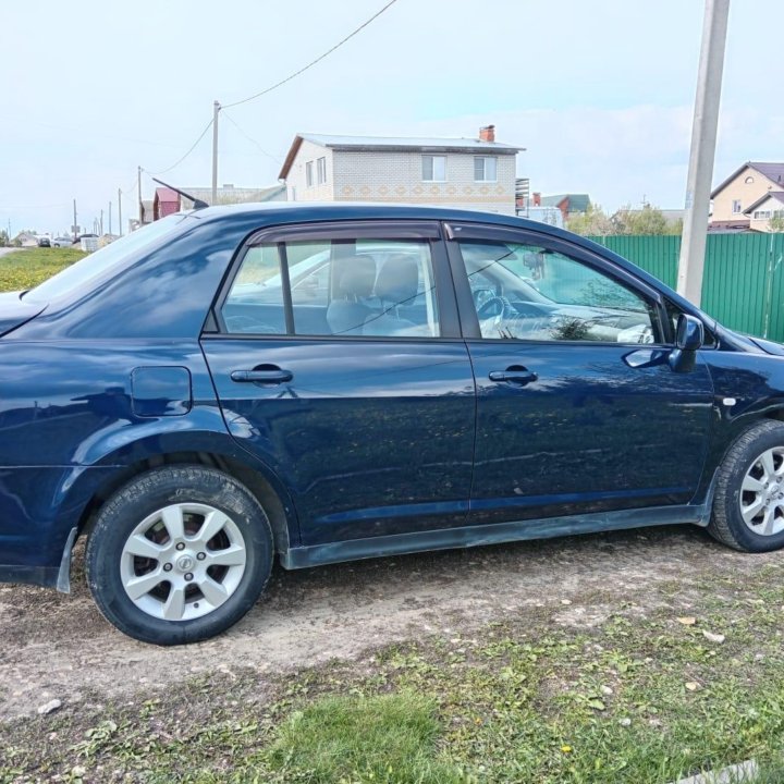 Nissan Tiida, 2008