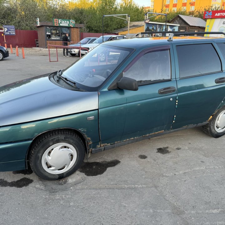 ВАЗ (Lada) 2111, 2001