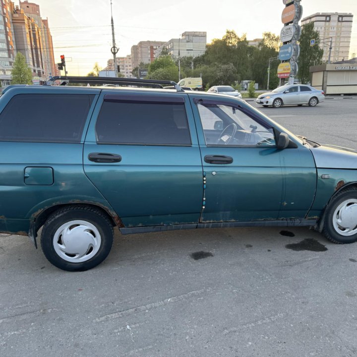 ВАЗ (Lada) 2111, 2001