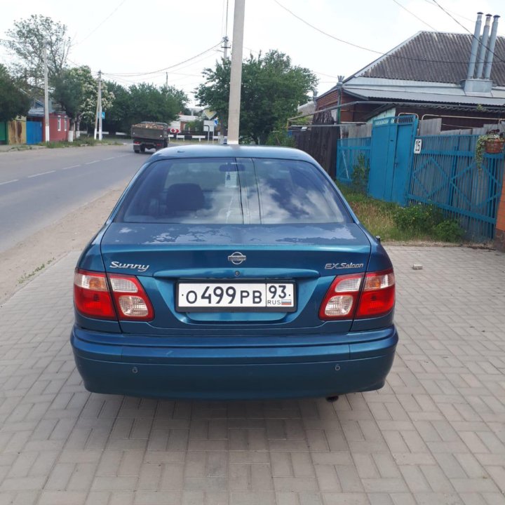 Nissan Sunny, 2001