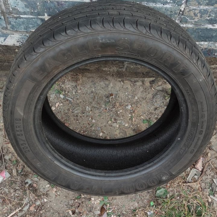 Резина 205/55R16