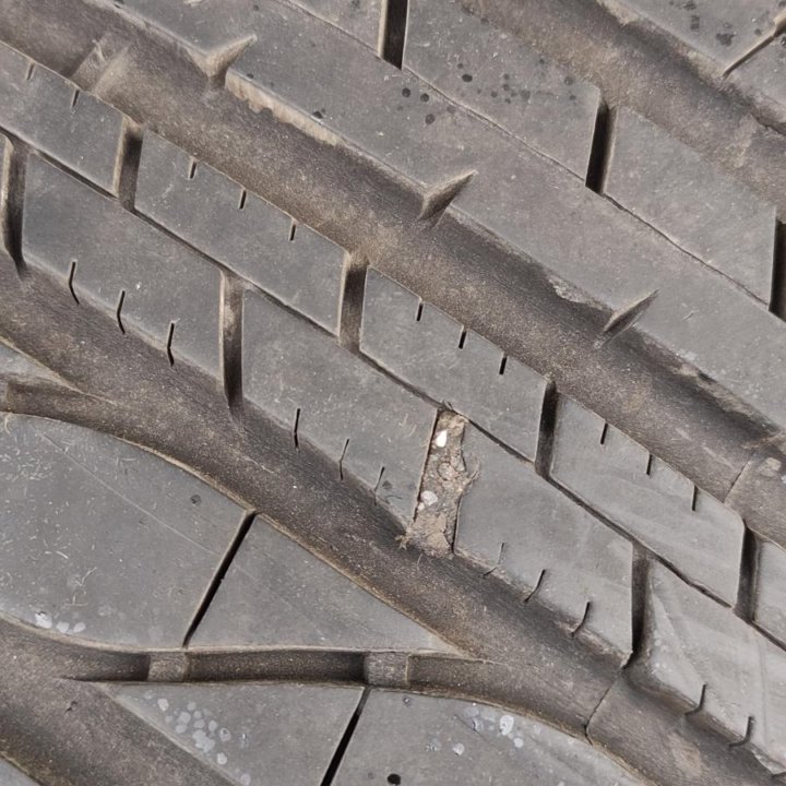 Резина 205/55R16