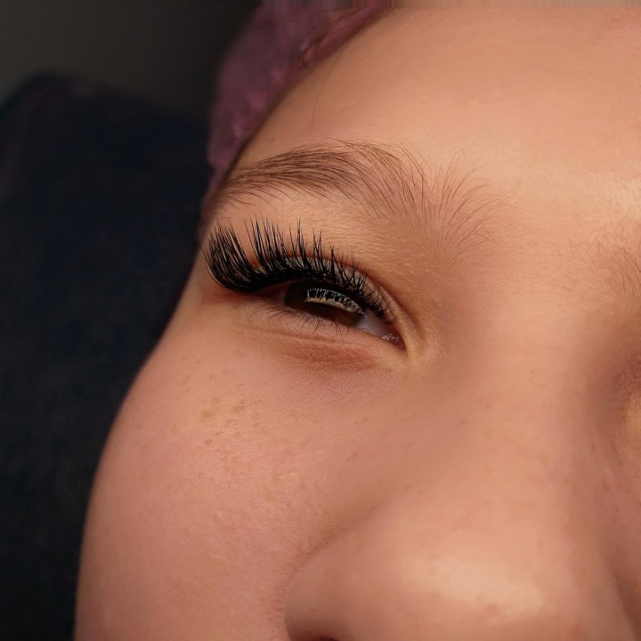 Модели на наращивание ресниц