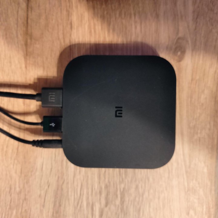 Телевизор SMART TV DNS 42 дюйма + Xiaomi mi box S