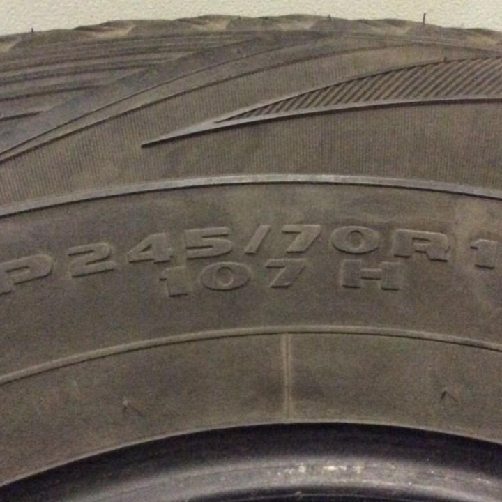 4 шины Kumho Road Venture APT P245/70 R16 107H