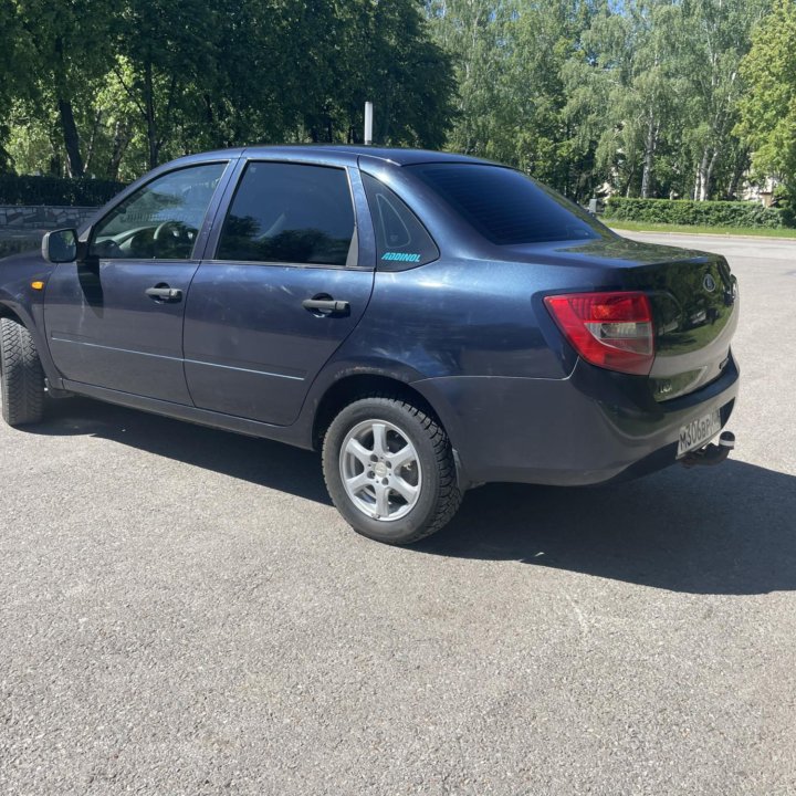 ВАЗ (Lada) Granta, 2012