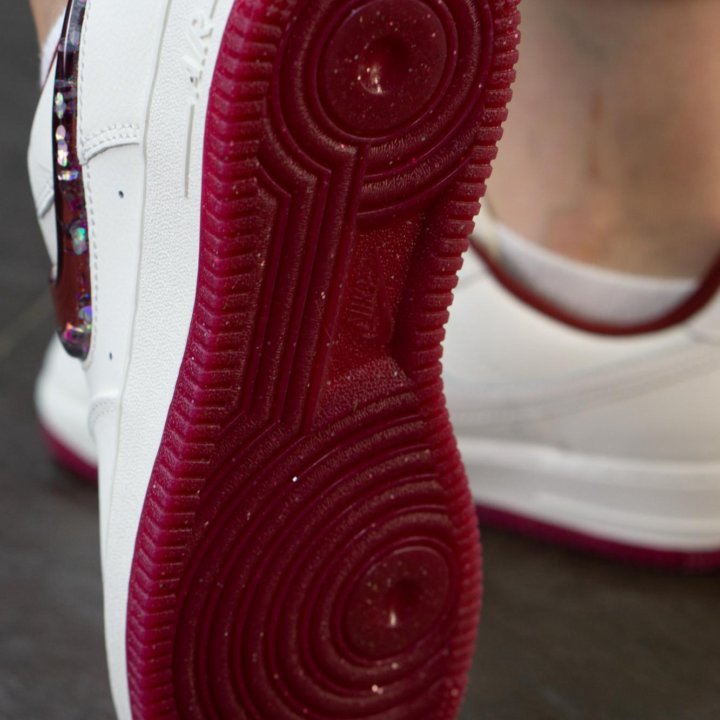 Кроссовки Nike Air Force 1 “Valentine’s Day”