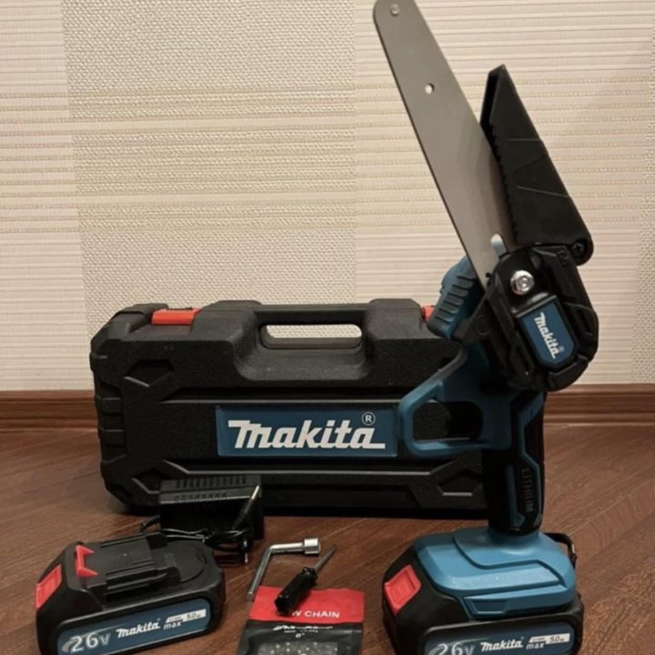 Аккумуляторная цепная пила Makita