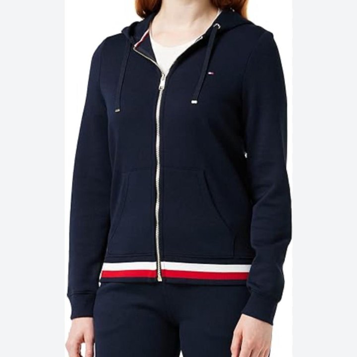 Костюм Tommy Hilfiger ( новый ,оригинал)