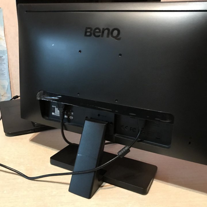 24* FullHD Benq 1920x1080 в идеале