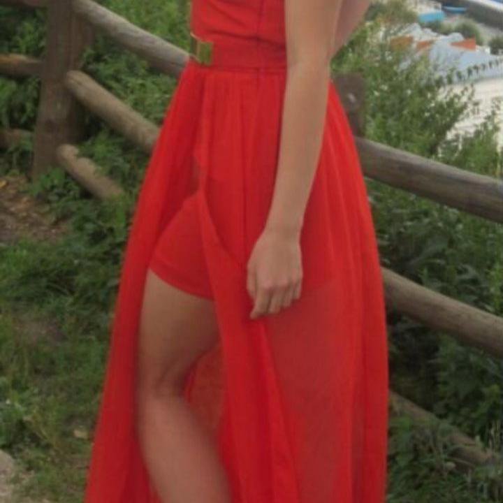 Вечернее платье