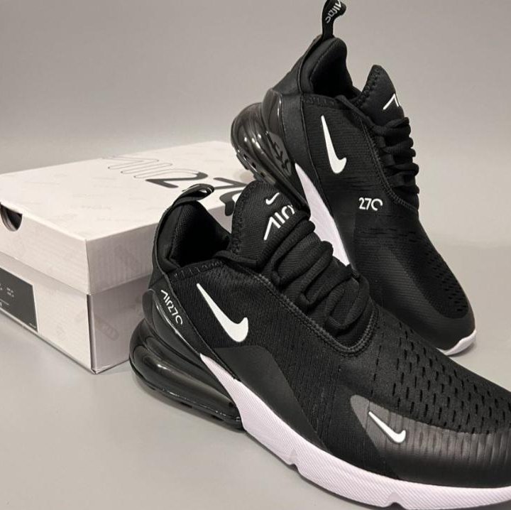 Кроссовки Nike Air Max 270