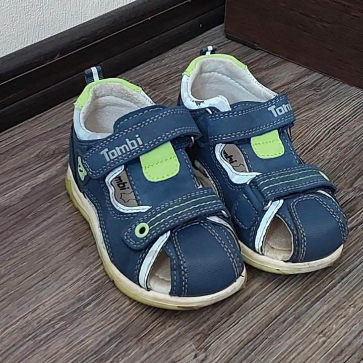 Туфли открытые