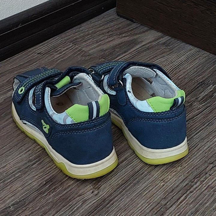 Туфли открытые