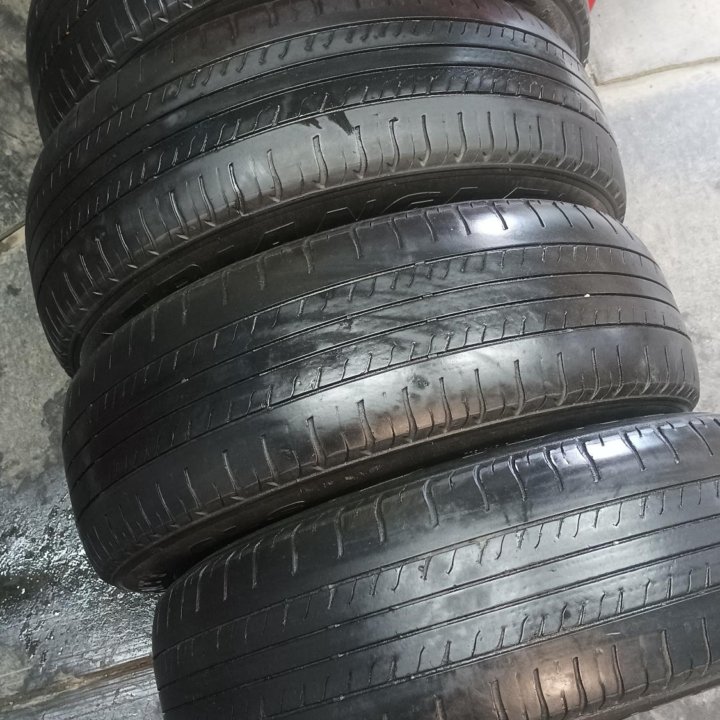 Triangle TR928 185/70 R14 