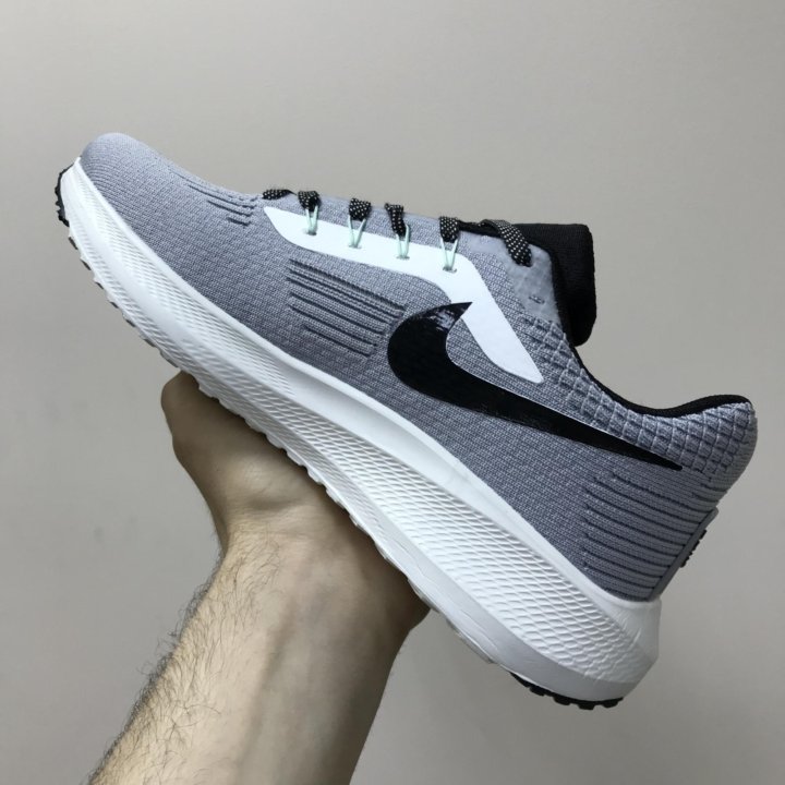 Кроссовки летние Nike