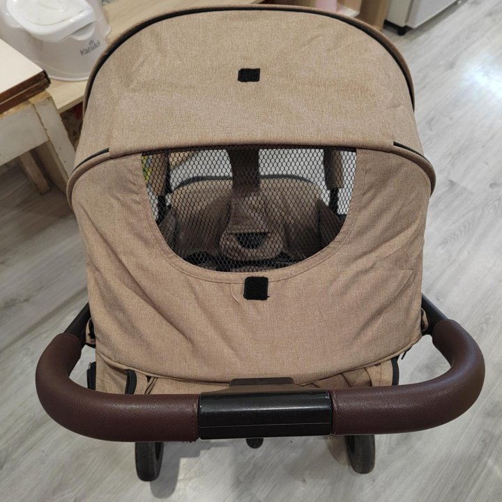 Коляска прогулочная