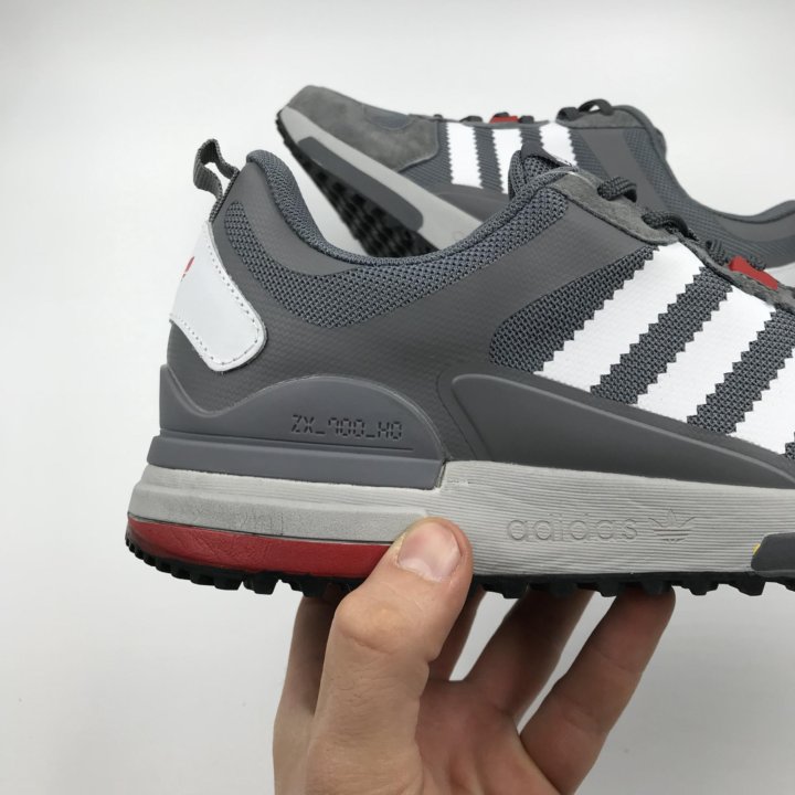 Кроссовки мужские летние adidas zx700