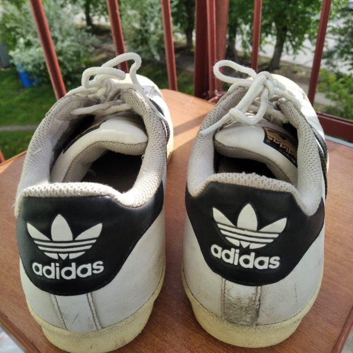 Кроссовки мужские Adidas Superstar 39-40