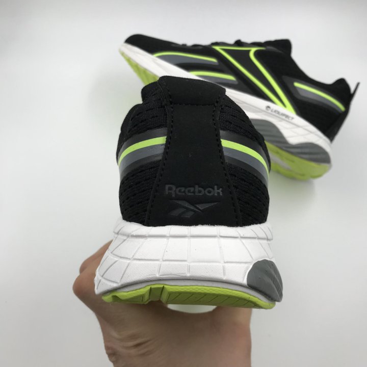 Кроссовки мужские Reebok сетка