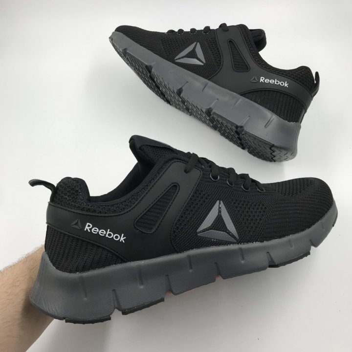 Кроссовки летние Reebok новые