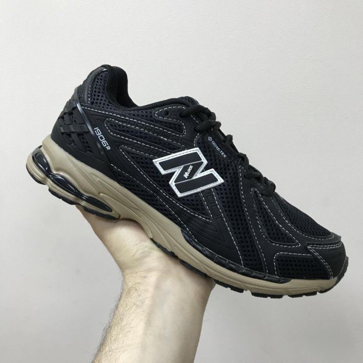 Кроссовки мужские New Balance лето