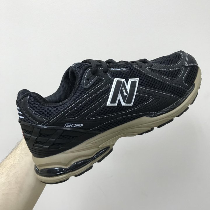 Кроссовки мужские New Balance лето