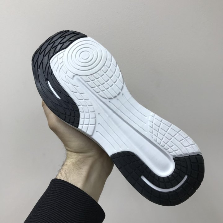 Кроссовки мужские Nike Zoom