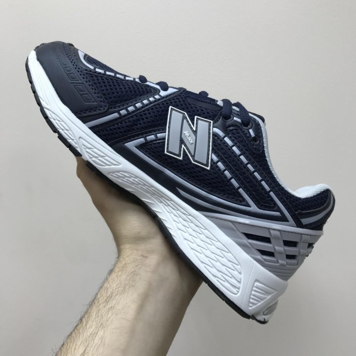 Кроссовки New Balance лето