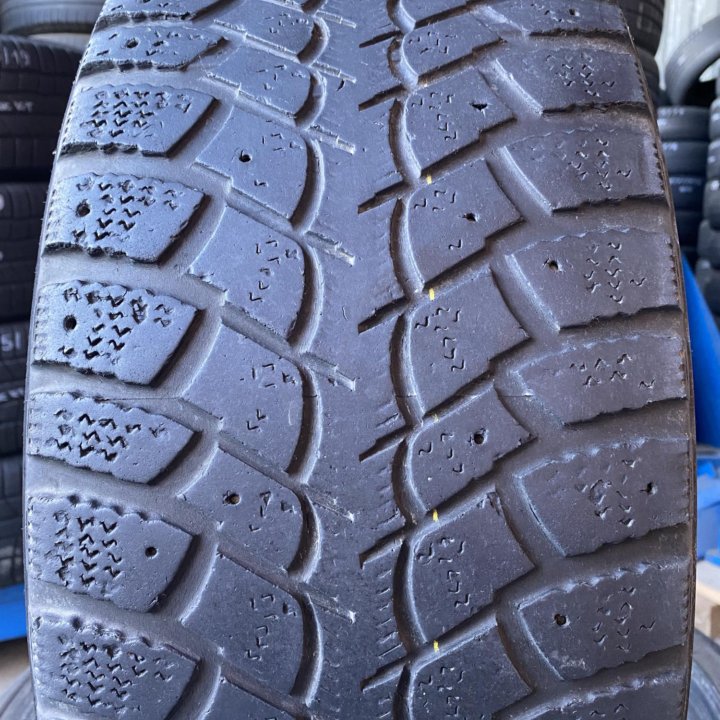 235/55 R17 Kumho I’Zen Wis KW19