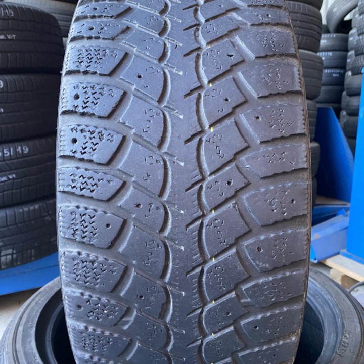 235/55 R17 Kumho I’Zen Wis KW19