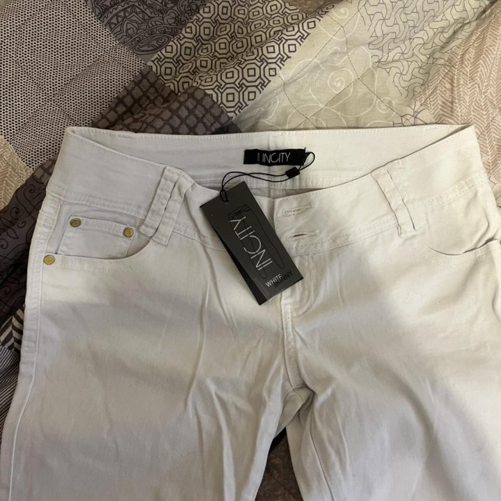 Новые белые джинсы Incity размер 42-44