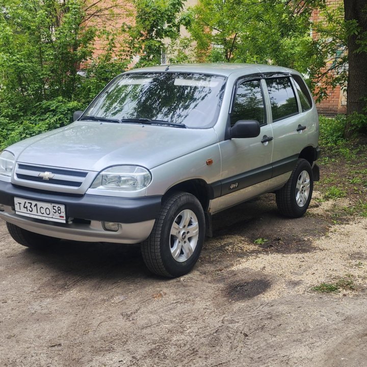 Chevrolet Niva, 2008