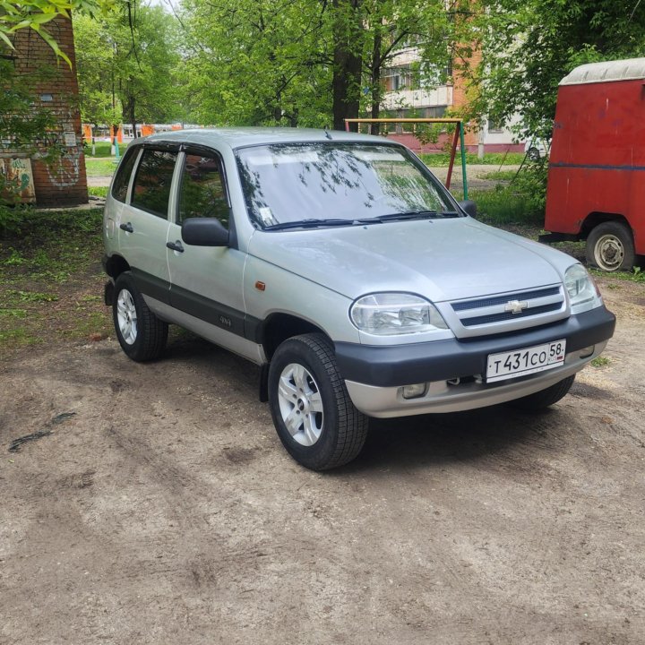 Chevrolet Niva, 2008