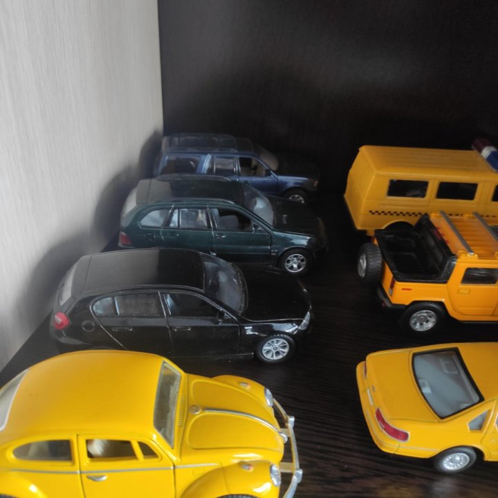 Модельки машин