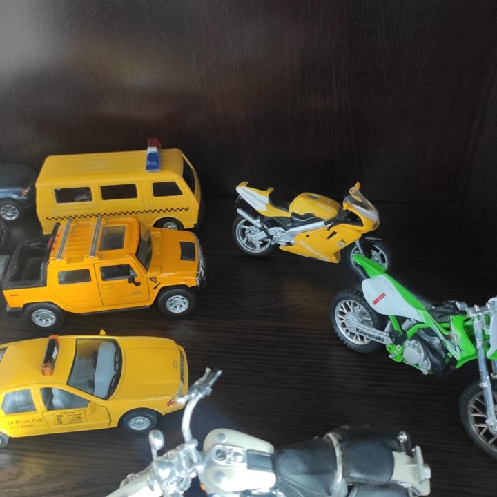 Модельки машин