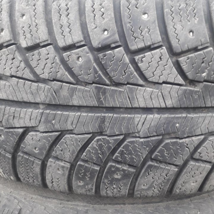 Шины 235/65 R17 Gislaved Nord Frost зимние